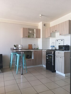 Private kitchen - departamento la serena, con vista a la ciudad, cerca a la playa y al centro. (Coquimbo)
