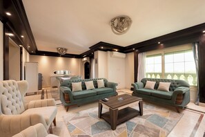 Smart TV - VESTA  - Luxury APT - 3BR - Mohandessin (II) (Giza)