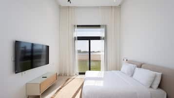 4 bedrooms, iron/ironing board, free WiFi, bed sheets