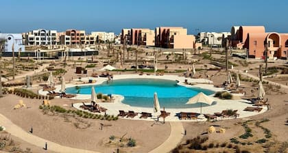 VESTA - Luxury APT - 2BR - Kamaran