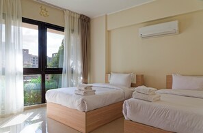 Iron/ironing board, free WiFi, bed sheets - VESTA  - Luxury APT - 2BR - La Mirada (II) (New Cairo City)