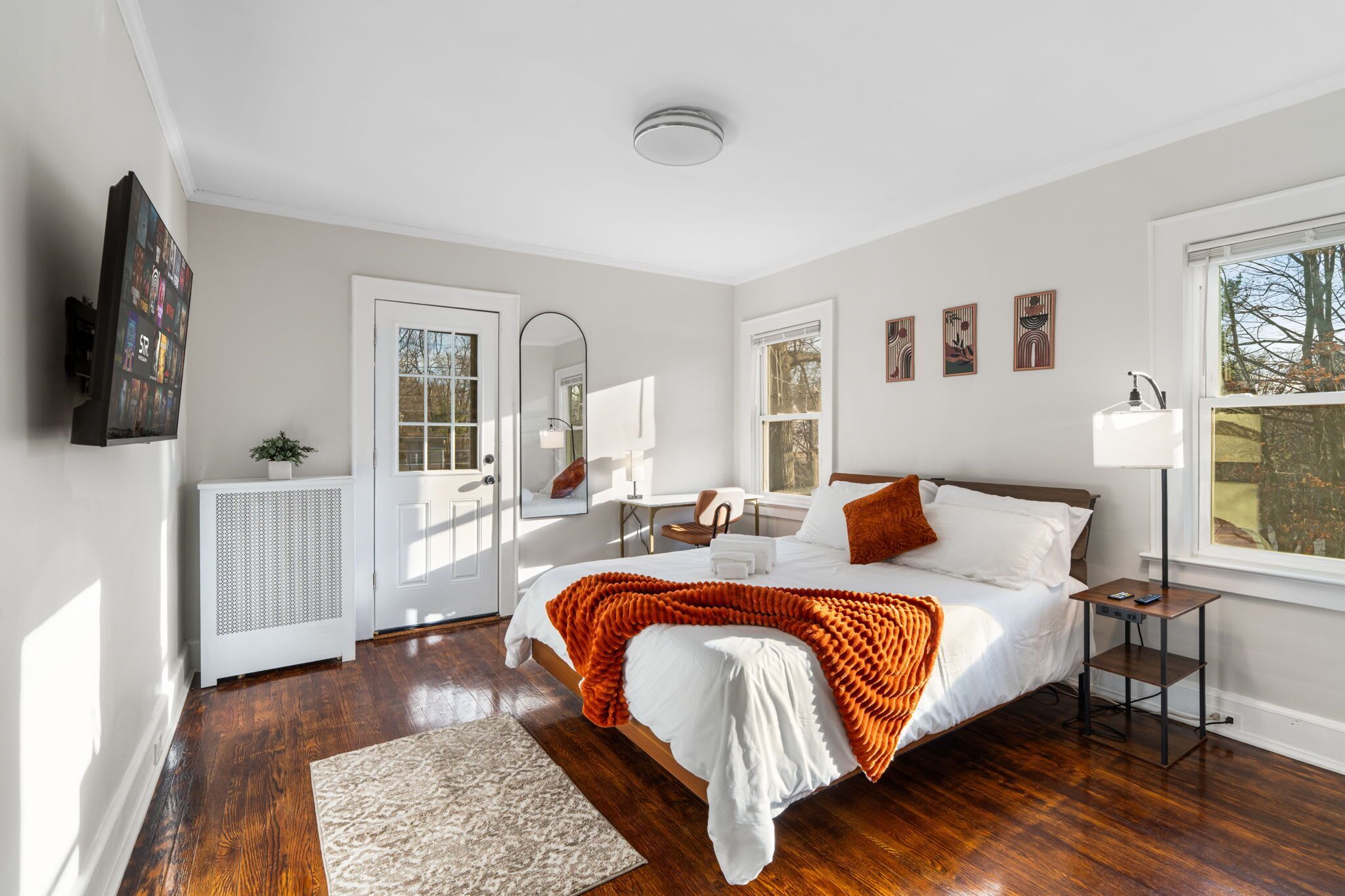 5 slaapkamers, een bureau, wifi, beddengoed
