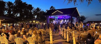 Bright 2BR/2BA Great Palm Villa Central to Pools,Golf, Recreation & Town Squares