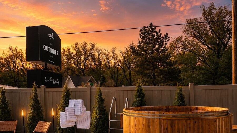 The Outrider Hotel