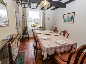 Dining - Ivy Cottage (Leyburn)