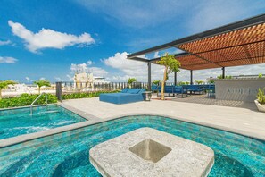 Pool - Vibrante y Moderno Estudio Cerca de Quinta Avenida (Playa del Carmen)
