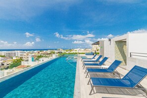Pool - Vibrante y Moderno Estudio Cerca de Quinta Avenida (Playa del Carmen)