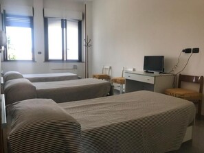 Habitación triple estándar | Wifi gratis