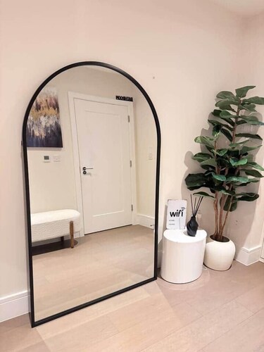 Spacious 2BR Home | 3 Parking | Offers Weekly Stay