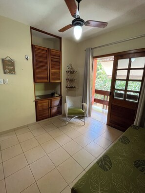 Family Apartment, Balcony, Garden View | Interior - Apartamento da Cris - Taperapuã (Porto Seguro)