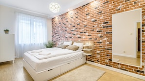 Leilighet – comfort, byutsikt