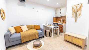 Smart TV, video library