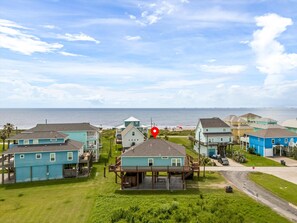 Exterior - Steps to the Beach, Pet Friendly, Gulf Views! (Bolivar Peninsula)