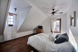 2 dormitorios, tabla de planchar con plancha, wifi y ropa de cama