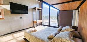 5 chambres, bureau, fer et planche à repasser, Wi-Fi