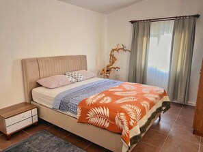Iron/ironing board, free WiFi, bed sheets - Detached Single - Storey Stone House in Datça Karaincir - Karaincir Houses 2 (Muğla)