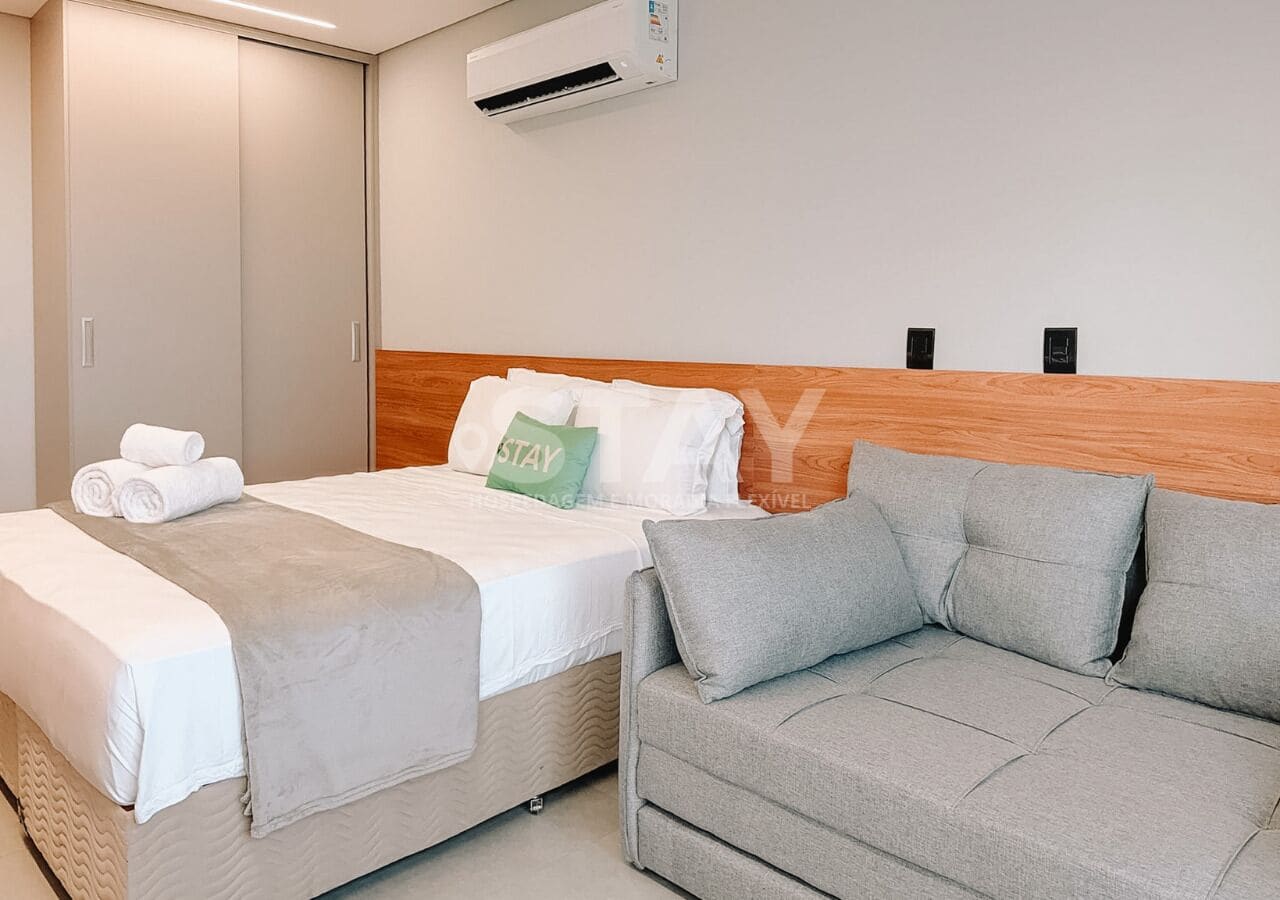 Business Studio, City View