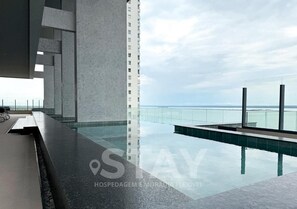 Piscine couverte
