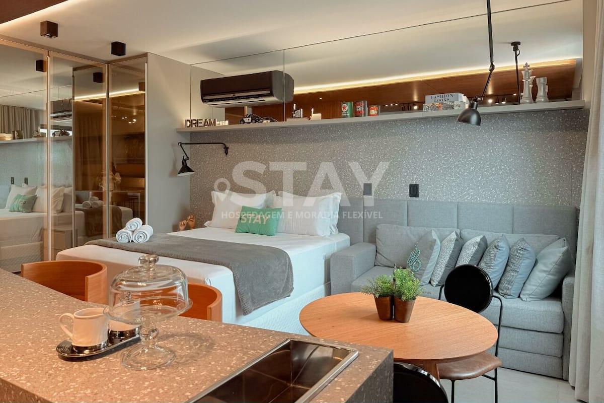 Design Studio, City View | Individually decorated, individually furnished, desk, laptop workspace