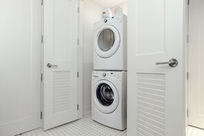 Apartment, 1 Bedroom | Interior - The Luzianne (New Orleans)