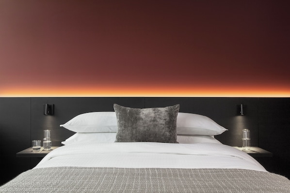 Apartment, 2 Bedrooms | Iron/ironing board, free WiFi - The Luzianne (New Orleans)