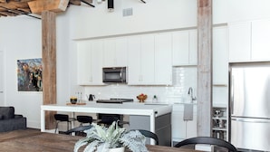Suite, 2 soverom | Eget kjøkken