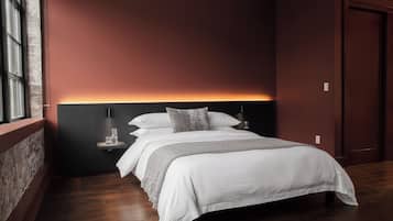 Apartment, 2 Bedrooms | Iron/ironing board, free WiFi