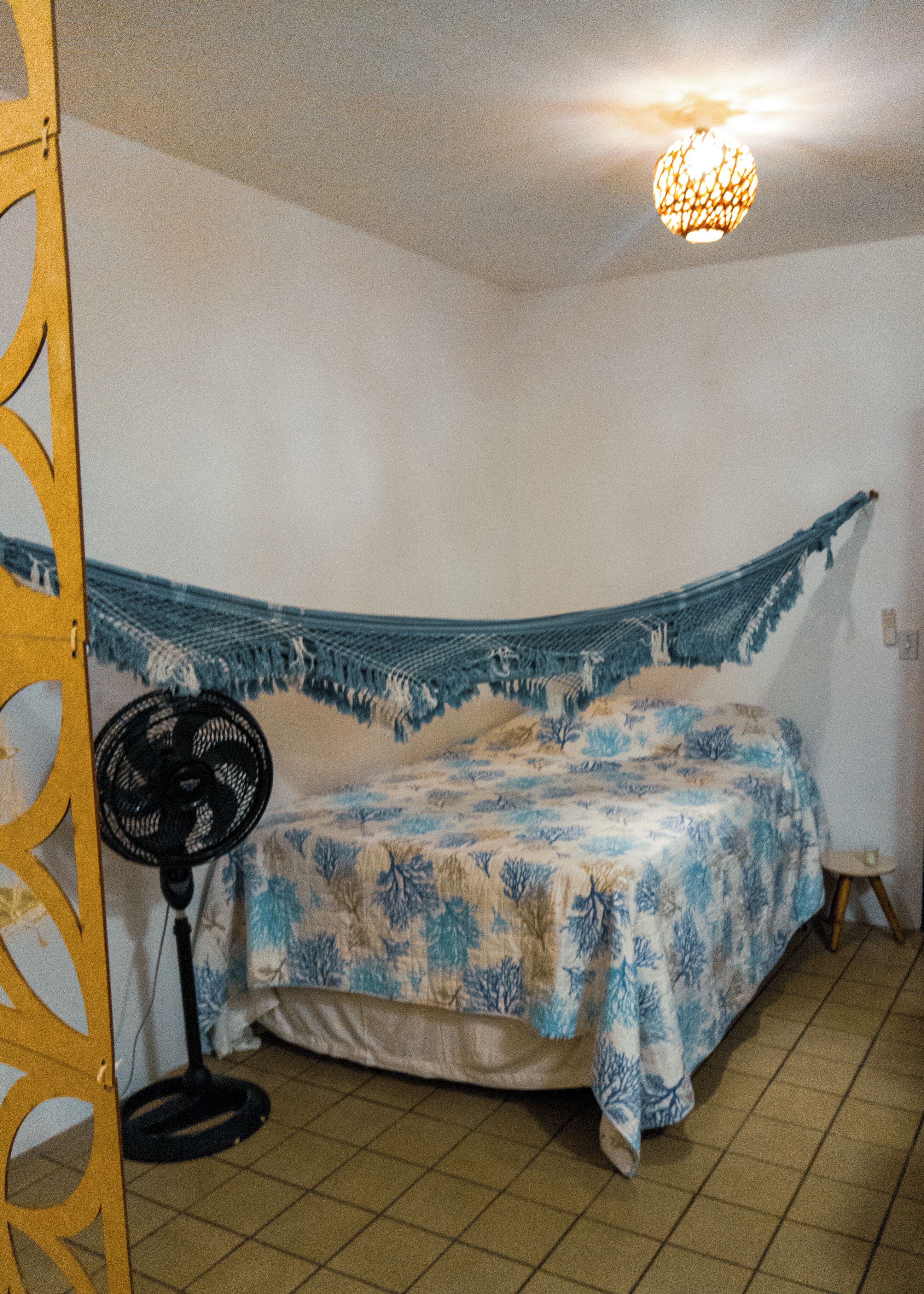 WiFi、ベッドシーツ