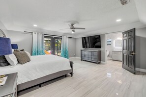 3 chambres, fer et planche à repasser, accès au Wi-Fi (inclus)