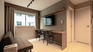 Studio, byutsikt | Innvendig