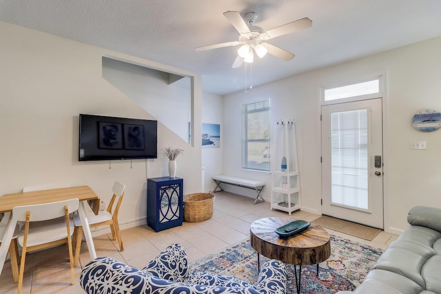 Two King Suites - Pool - Short Walk To The Beach - Gulfport, MS