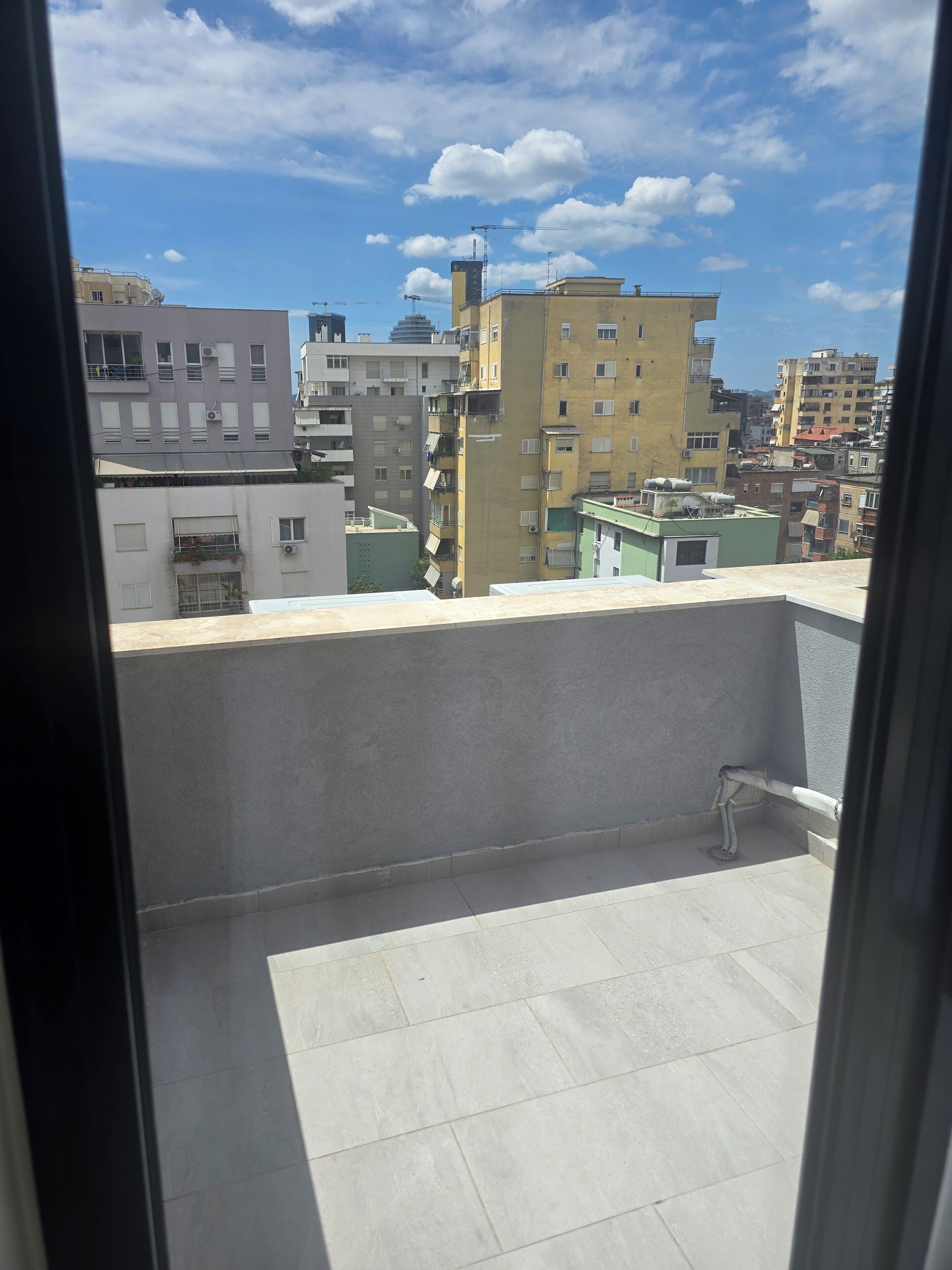 Estúdio conforto, sacada, vista para a cidade | Parte interna