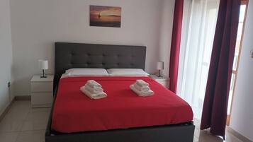 Ferro/asse da stiro, Wi-Fi, lenzuola