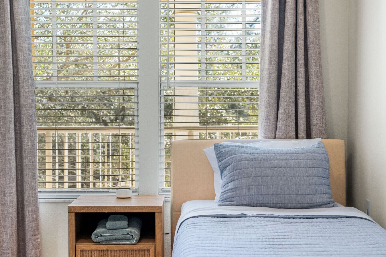 2 bedrooms, desk, iron/ironing board, free WiFi