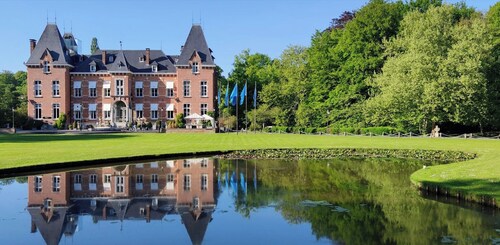 Chic & comfortable 2 separate bedrooms & 2 private bathrooms 15 minutes from Brussels