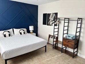 5 chambres, fer et planche à repasser, Wi-Fi, draps fournis