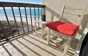 Property grounds - Gulf and Lake Front Condo - Direct Beach Access (Panama City Beach)