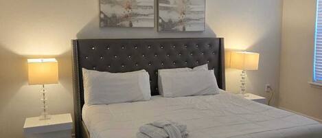 5 bedrooms, iron/ironing board, WiFi, bed sheets