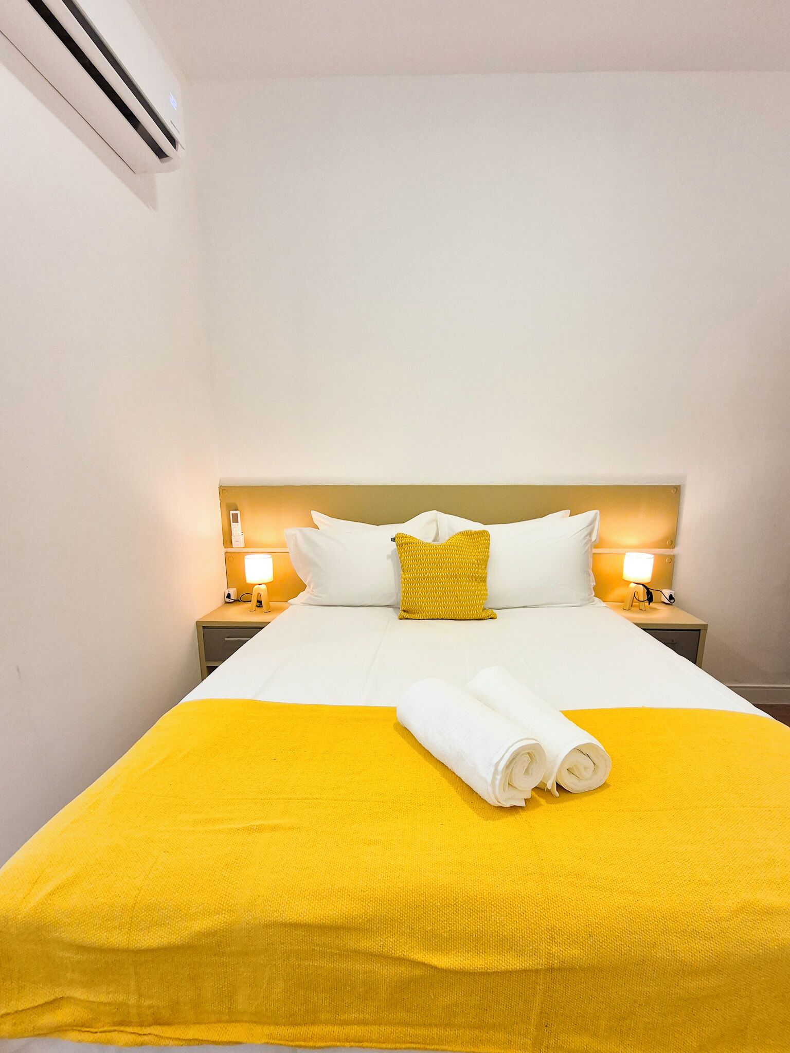 Blackout drapes, free WiFi