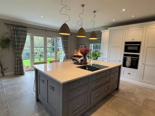 Spacious Scottish Borders House with Hot Tub