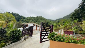 Property grounds - Eco Retreat at Finca Ki’ - Mar Room (Naguabo)