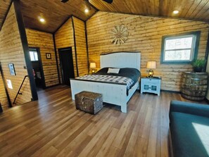 House - Shine Time Smoky Mtn Cabin Views 2BR (Sevierville)