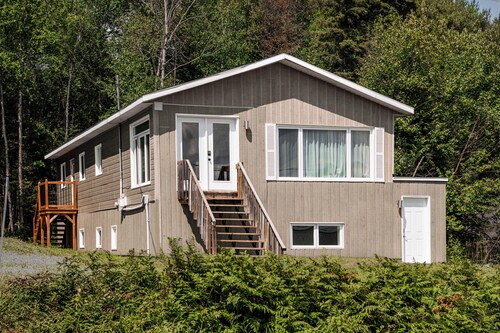 Double House - Mont-Video