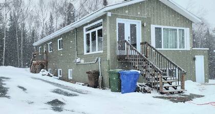 Double House - Mont-Video