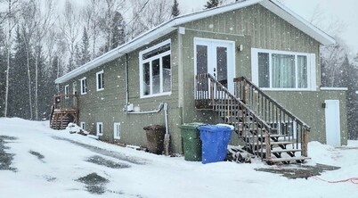 Double House - Mont-Video