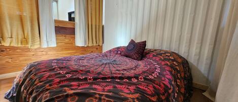 3 Schlafzimmer, Bügeleisen/Bügelbrett, WLAN, Bettwäsche