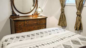 2 chambres, fer et planche à repasser, Wi-Fi, literie fournie