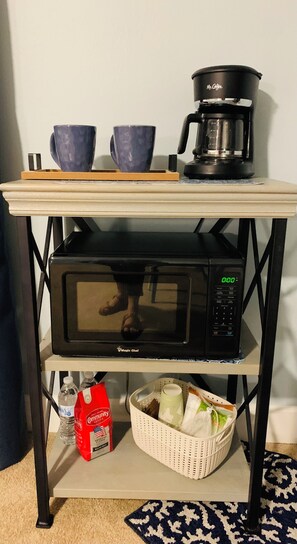 Interior - Beach House: Turtle’s Cove #3-Full Kitchen, Washer and Dryer, 1st Floor (Melbourne Beach)