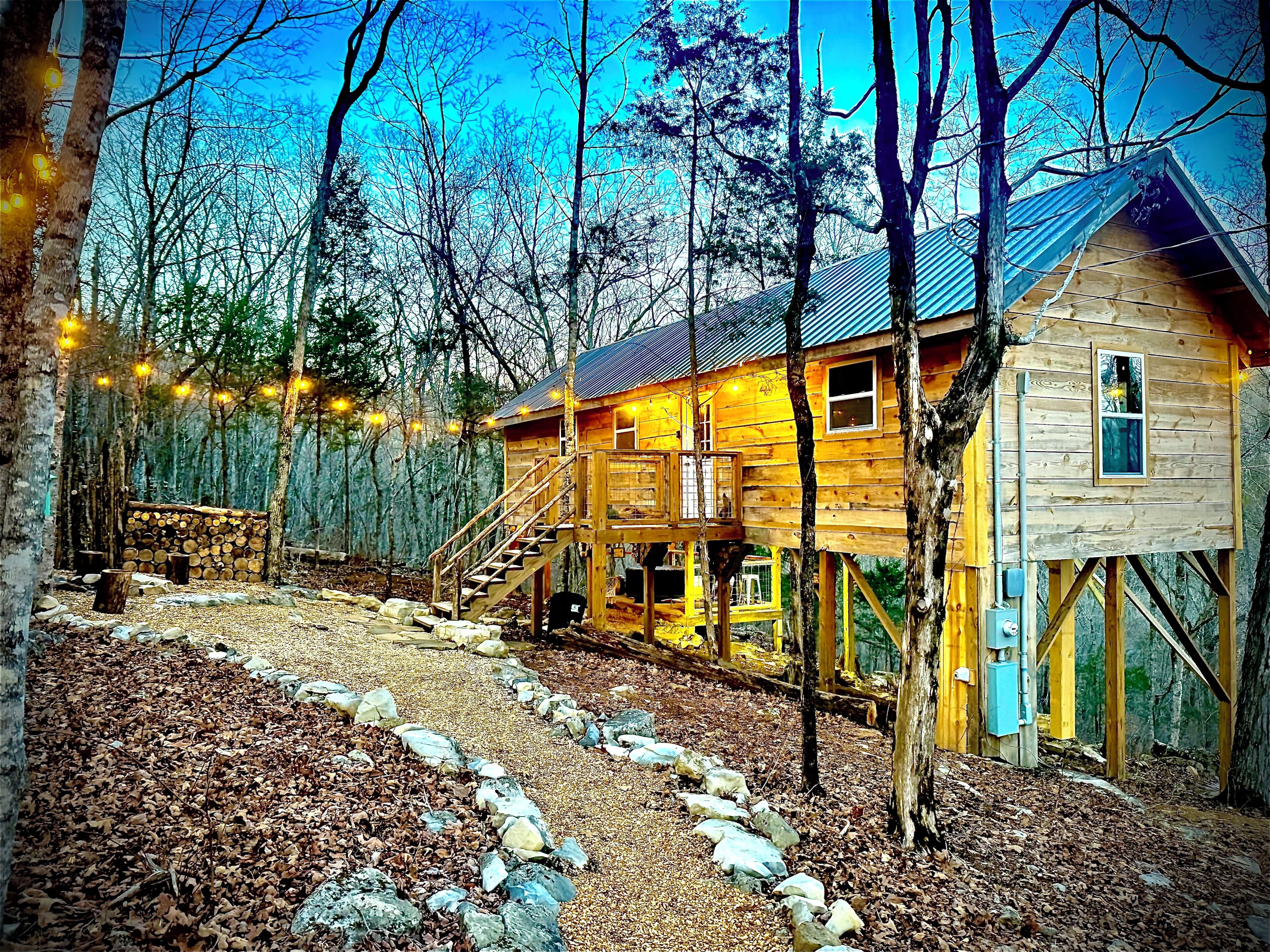 Lighted path entrance