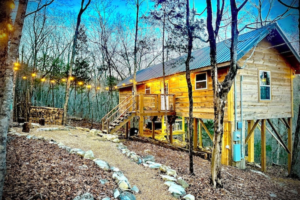 Lighted path entrance